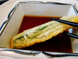 Degustando Tempura.
